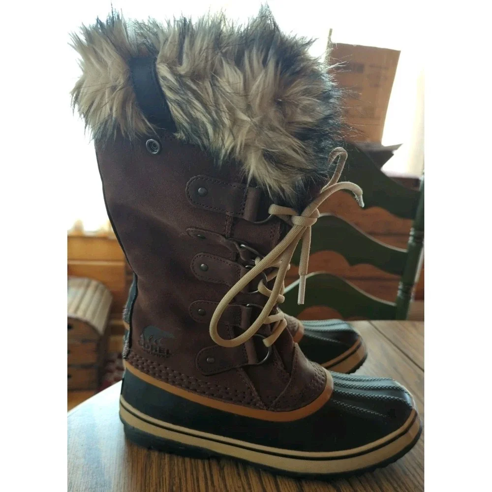 Women's Sorel Brown Suede Calf Winter Boots‎ Faux Fur Size 6.5